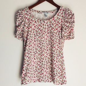 Forever 21 Pink Floral Shirt Puffed Sleeve…